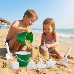 Baldinho de Praia com Peneira, Pá e Rastelo e 2 Formas