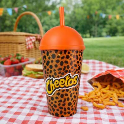 Copo Plástico In Mold Label com Tampa Bola e Canudo 450ml